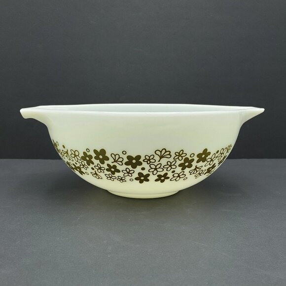 Pyrex Spring Blossom 2.5 Qt Cinderella Mixing Bowl Crazy Daisy #443 Serving Bowl - Picture 1 of 11